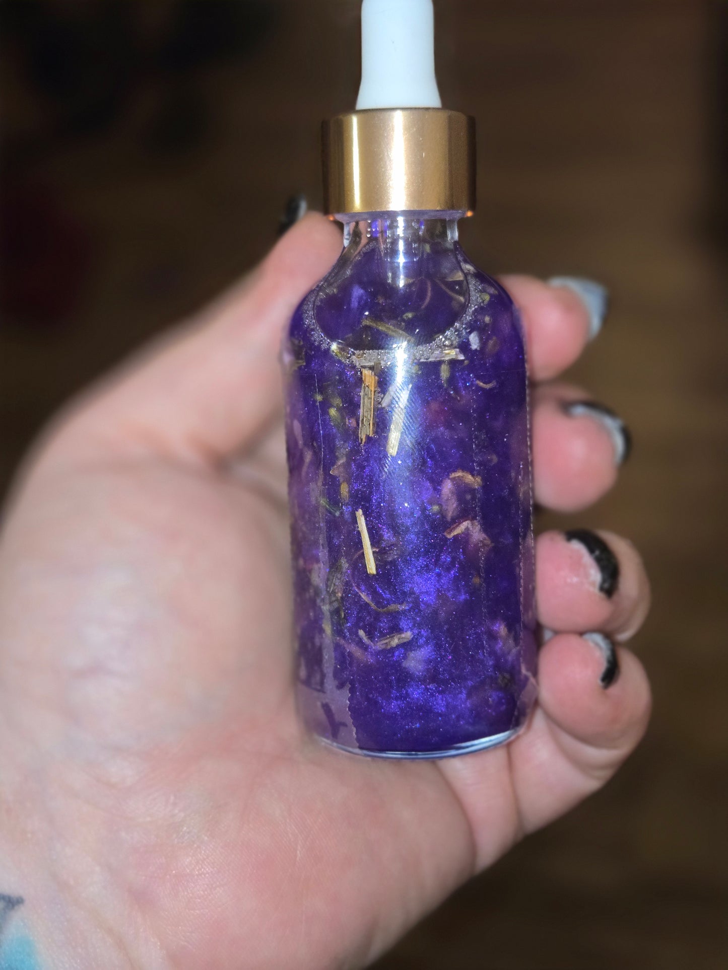Nyx deity Oil