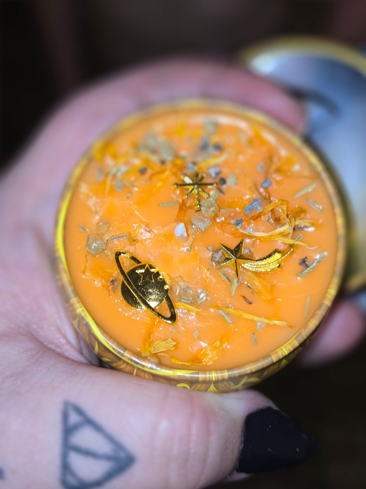 Leo zodiac candle and matching wax melts
