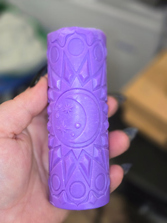 Decorative cylinder candle