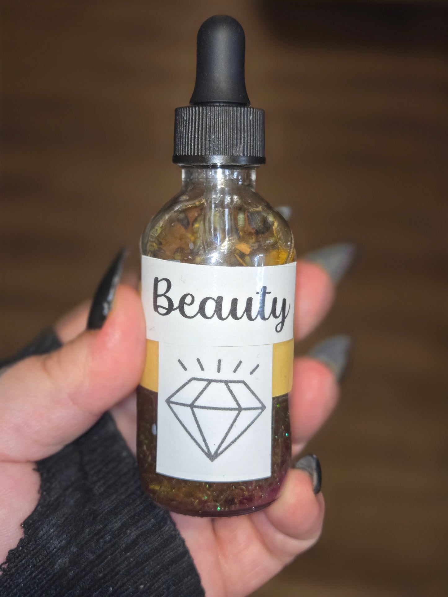 Beauty spell oil