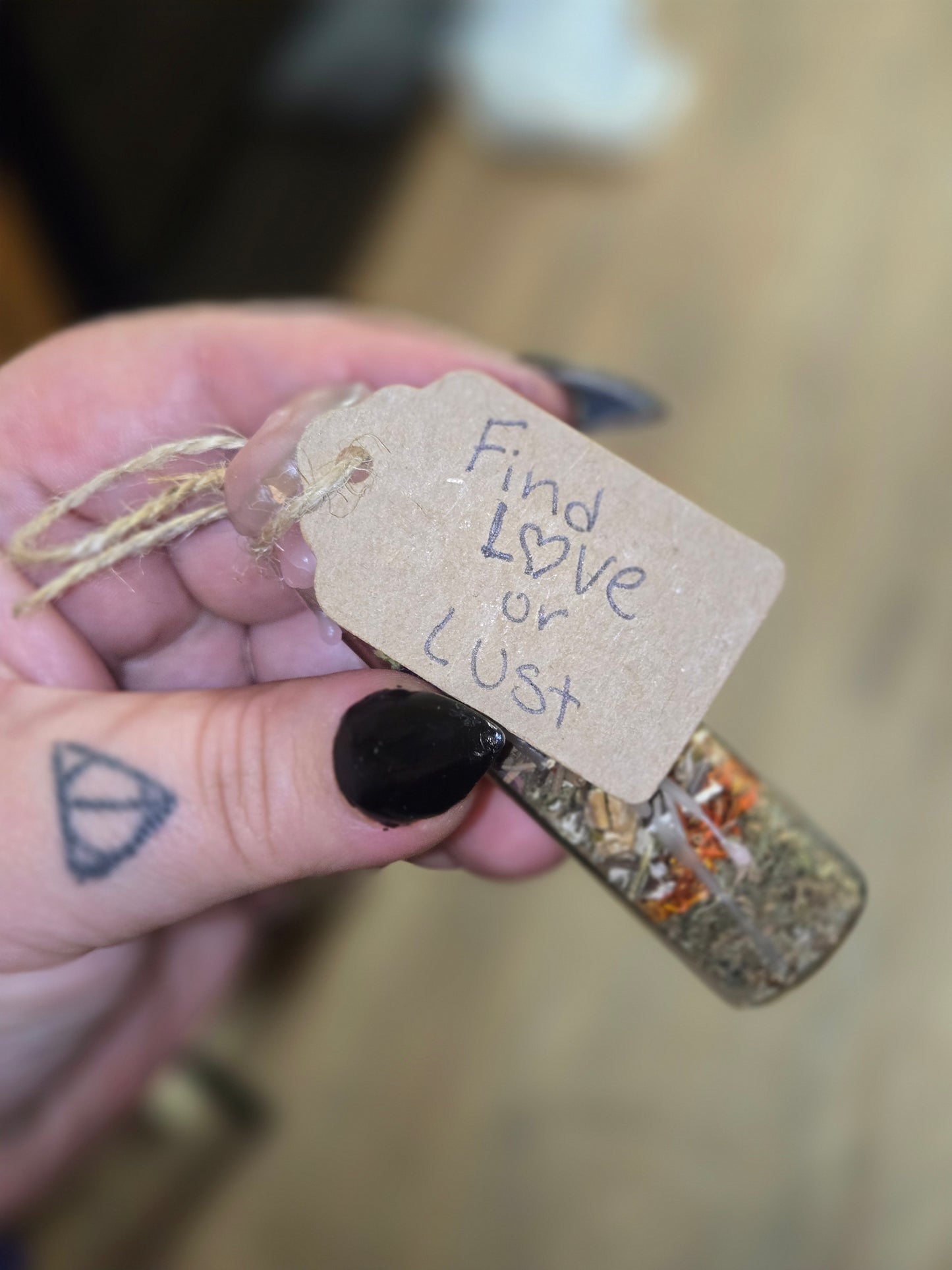 Find love or Lust spell jar