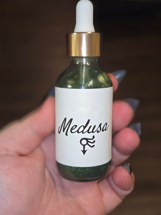 Medusa deity Oil