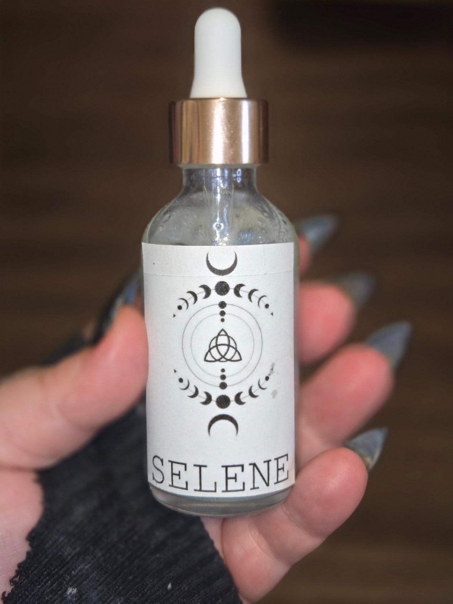 Selene Deity Ritual Oil